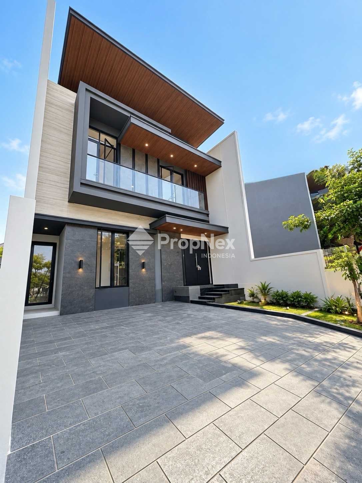 DIJUAL RUMAH CITRALAND UTAMA 4KT 2LT MODERN MINIMALIS BARU GRESS
