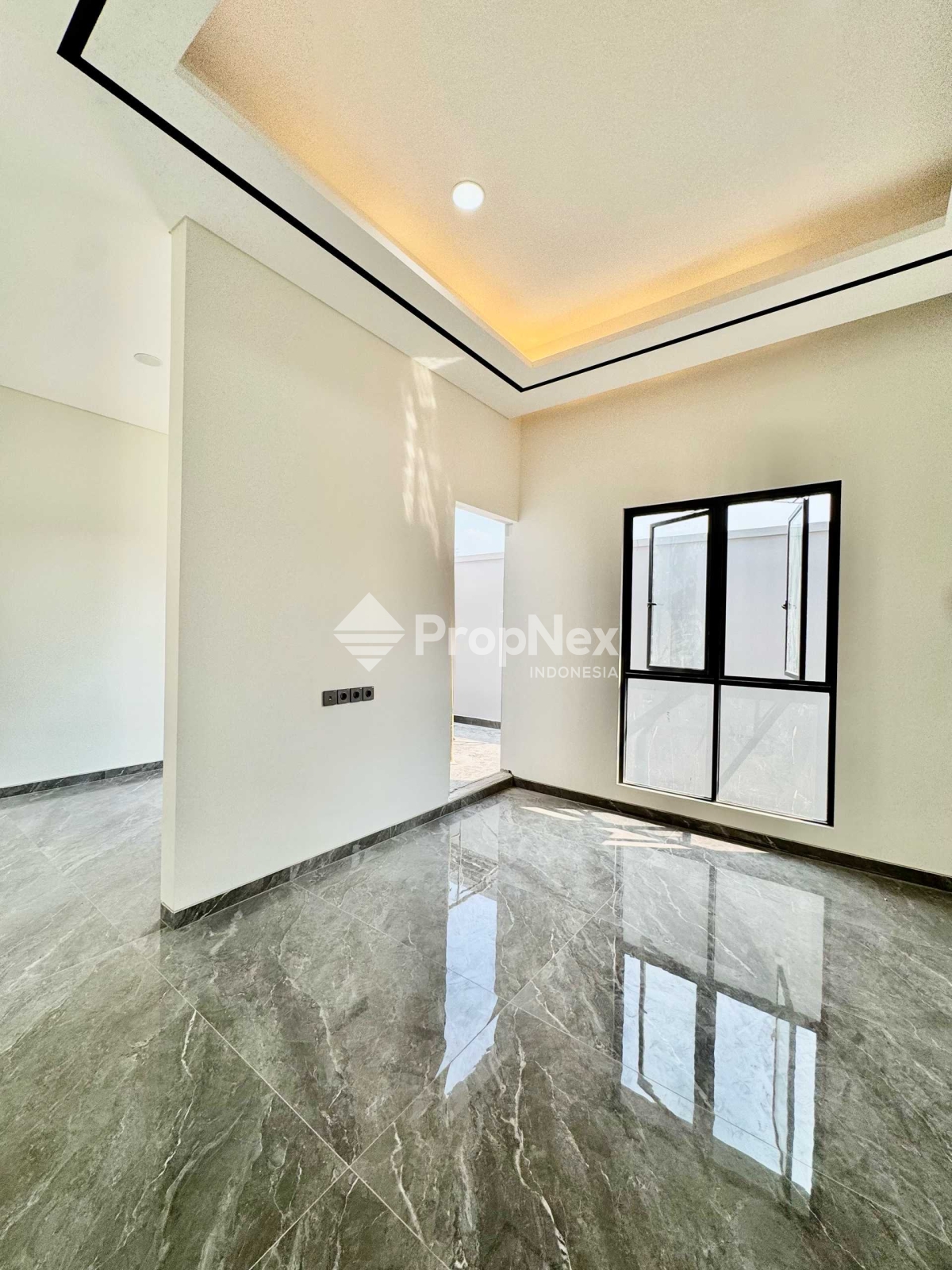 DIJUAL RUMAH CITRALAND UTAMA 4KT 2LT MODERN MINIMALIS BARU GRESS — foto 6