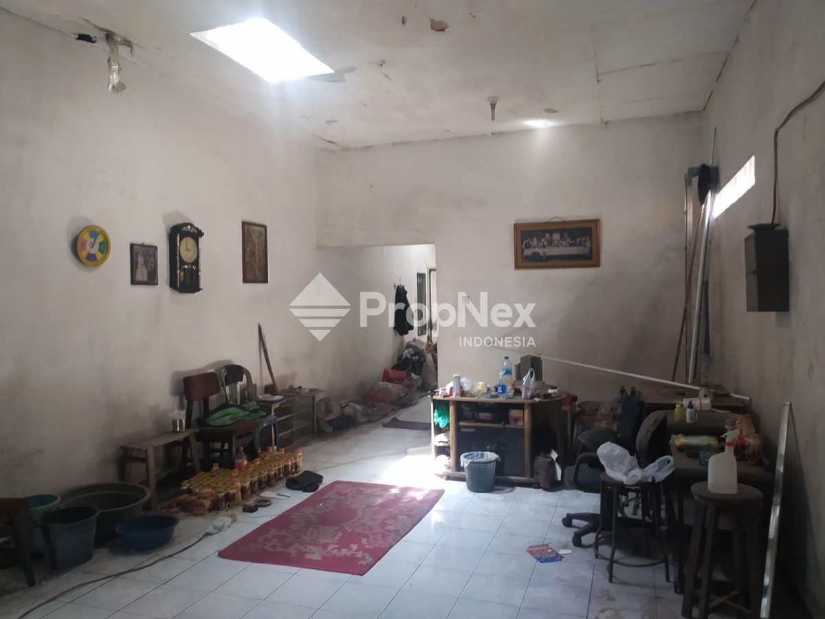 Dijual Sangat Murah Rumah Pinggir Jalan Raya Tengah Kota Sidoarjo — foto 2