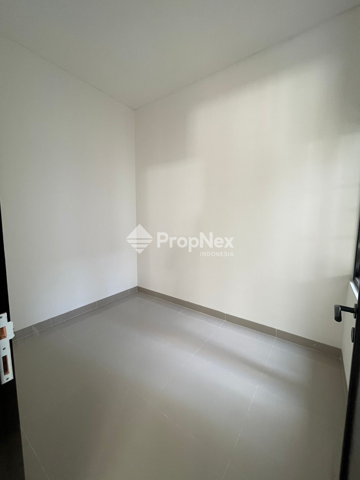 Rumah di Sentul masih baru — foto 3