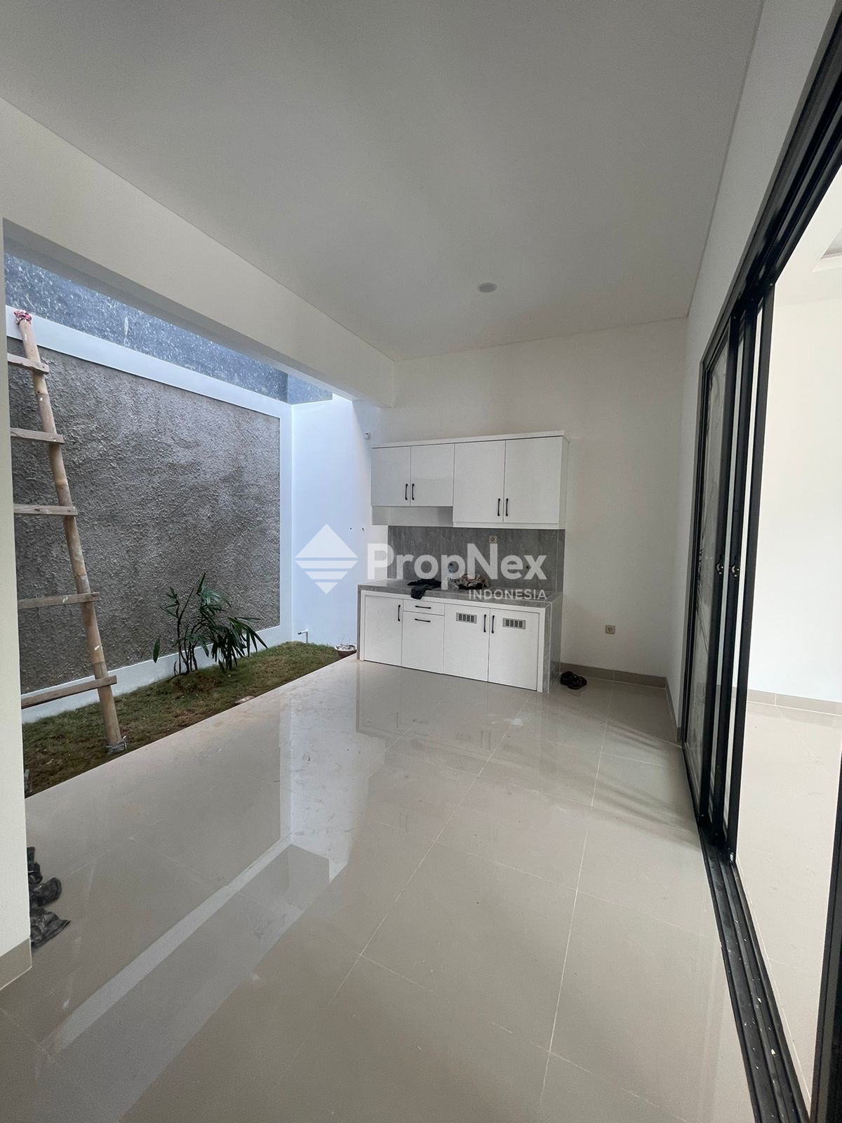 Rumah di Sentul masih baru — foto 5