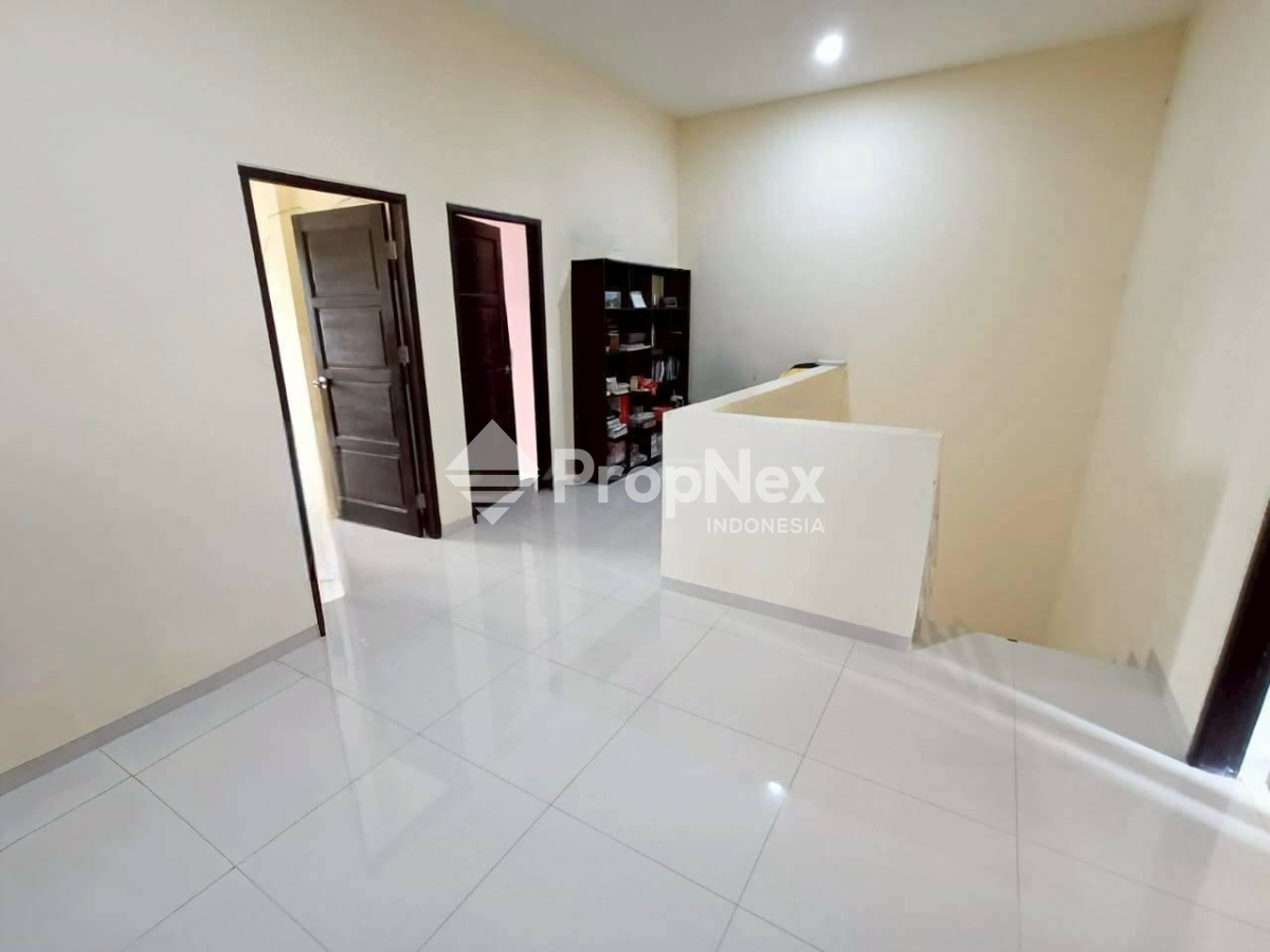 Rumah Mewah 4KT Furnished Siap Huni Batam Centre — foto 10