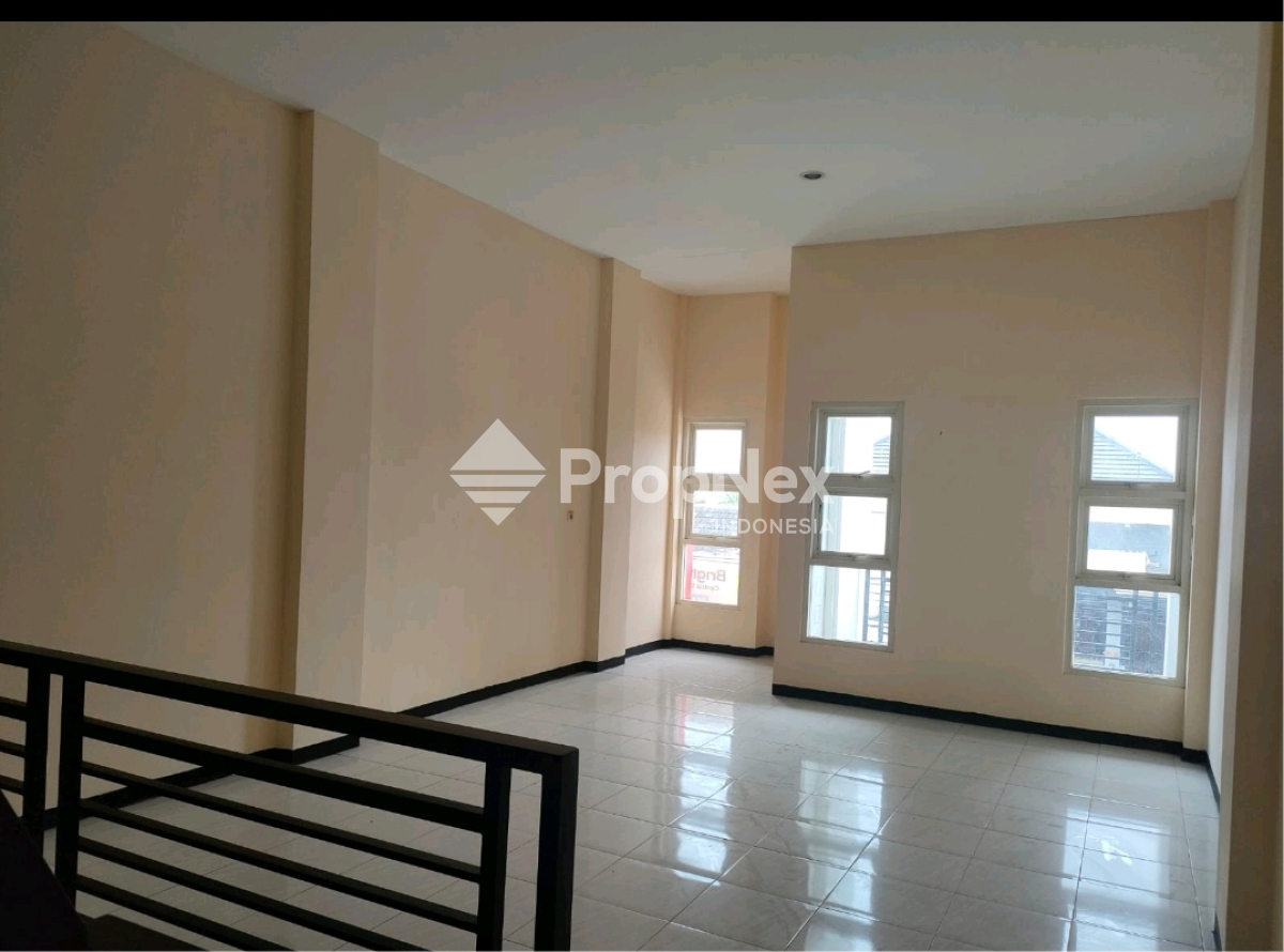 Wisma Tropodo Waru Sda
