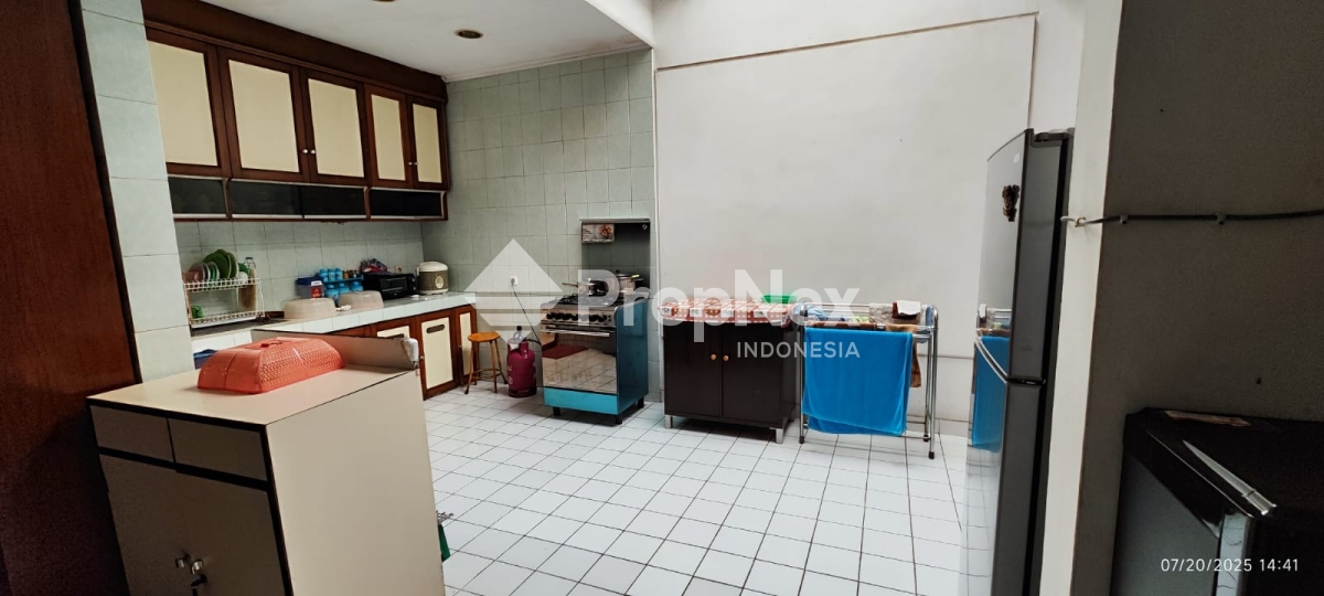 Sewa Ruang Usaha Strategis di Dago — foto 11