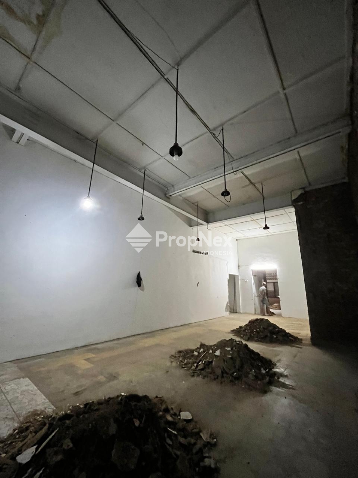Sewa Ruang Usaha Strategis di Dago — foto 12
