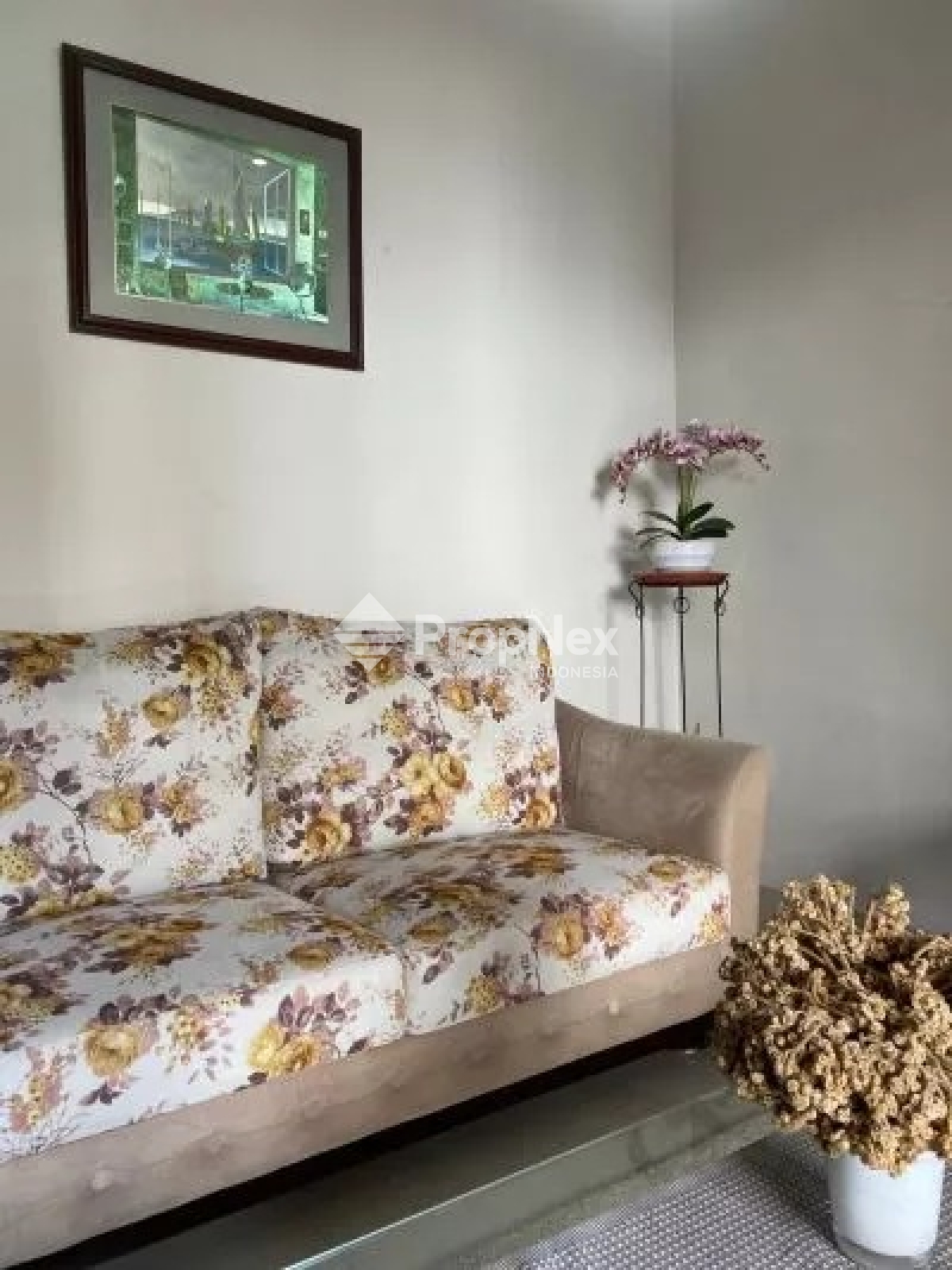 Jual Rumah Terawat Full Furnished di Suryalay, Buah batu — foto 5