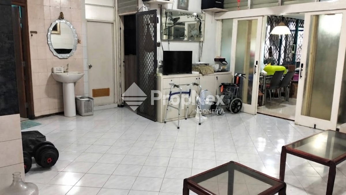 Rumah Minimalis Darmo Harapan Indah (NAT) — foto 6