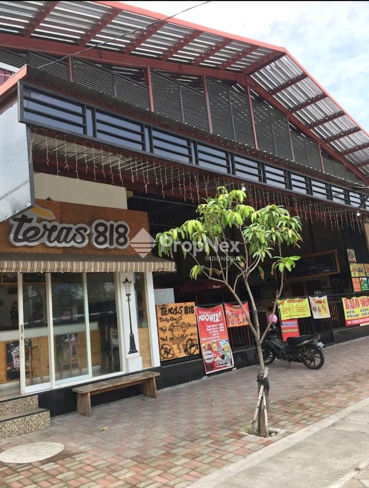 Tempat usaha Ex Resto Jl Kav Monginsidi Sidoarjo dekat Alun2 Bluru2