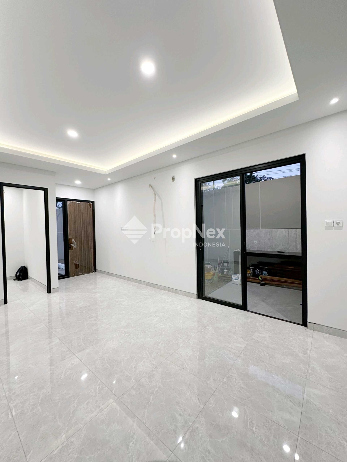 Rumah Baru Minimalis Hook Nirwana Eksekutif Wonorejo Rungkut — foto 2