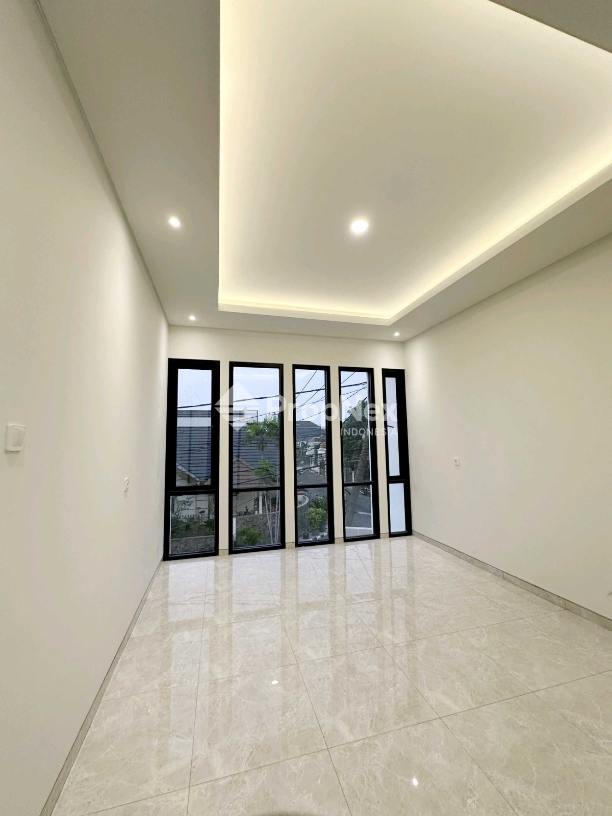 Rumah Baru Minimalis Hook Nirwana Eksekutif Wonorejo Rungkut — foto 7