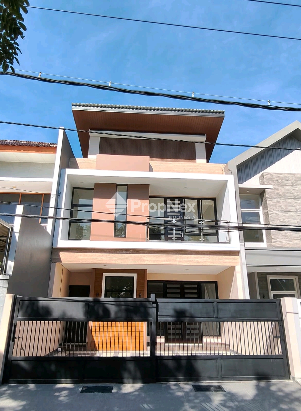 New Rumah Manyar