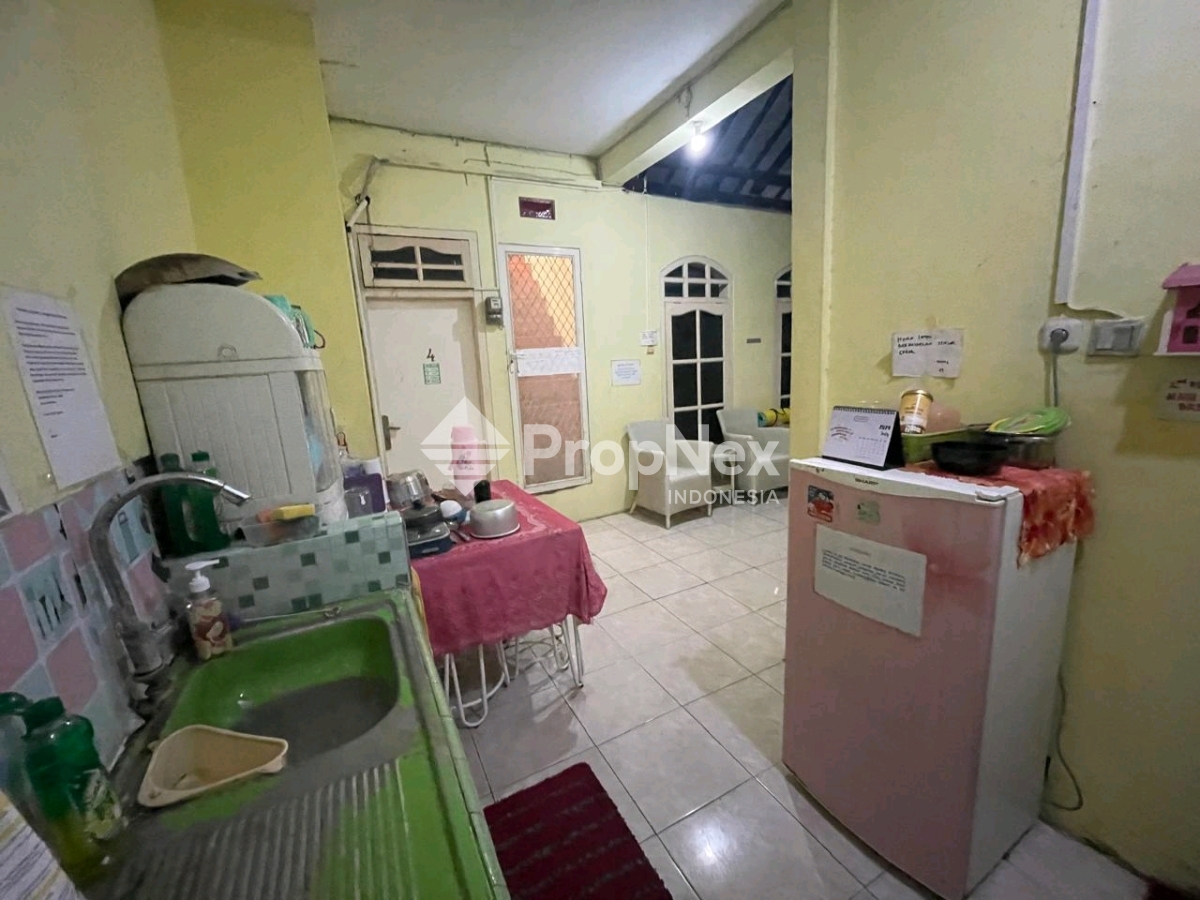 Jual Cepat Rumah Kost Delta Sari Sidoarjo 14 Kamar Furnished — foto 5