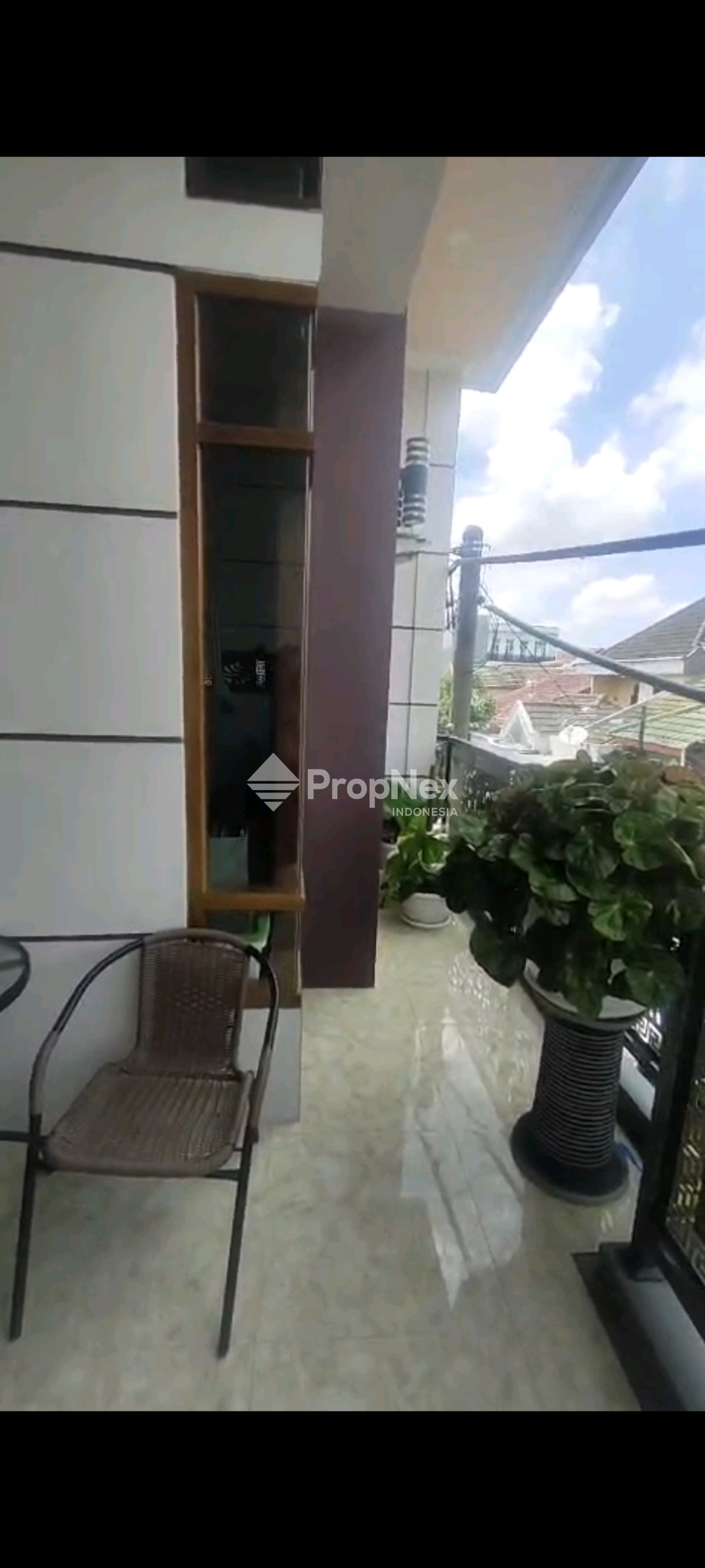 Dijual cepat Rumah tingkat tengah kota — foto 6