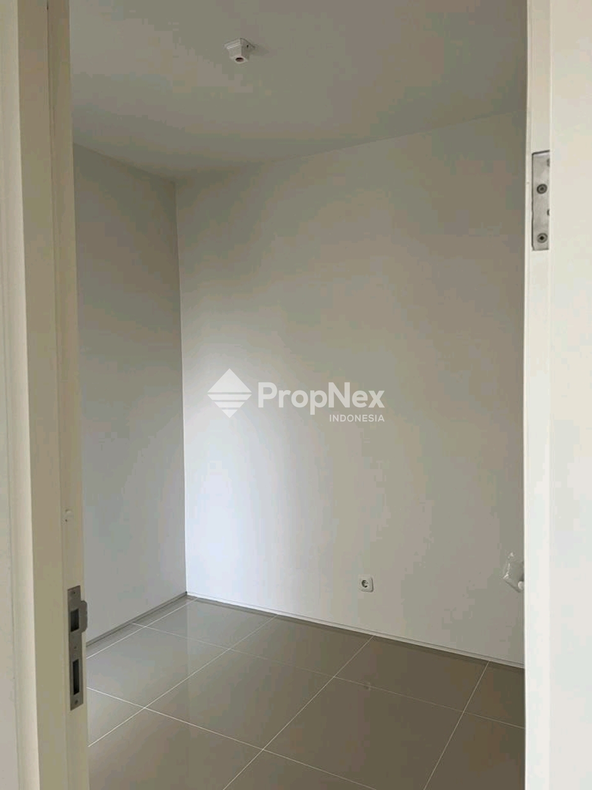 Rumah Baru 2 Lantai Rungkut Amesta Living dekat Alana Palace, Wiguna — foto 2