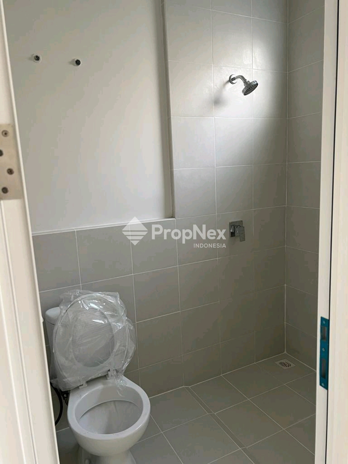 Rumah Baru 2 Lantai Rungkut Amesta Living dekat Alana Palace, Wiguna — foto 3