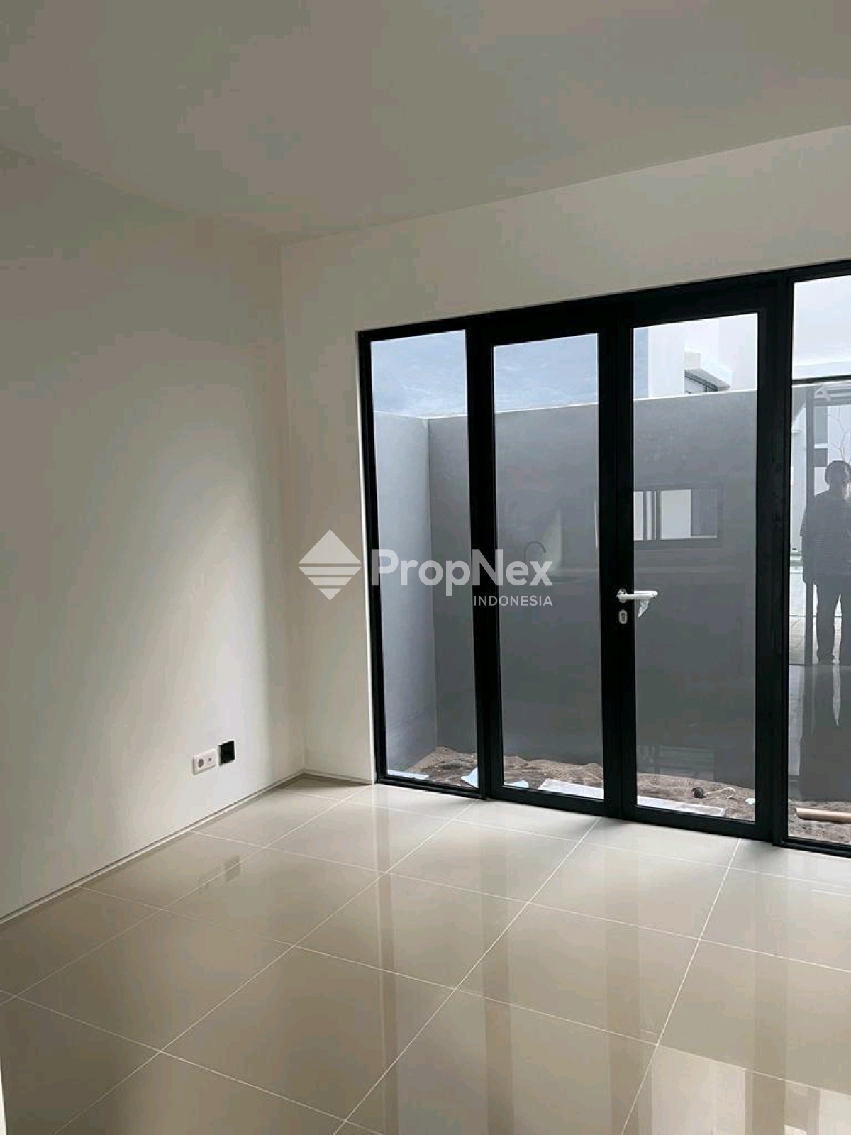 Rumah Baru 2 Lantai Rungkut Amesta Living dekat Alana Palace, Wiguna — foto 10