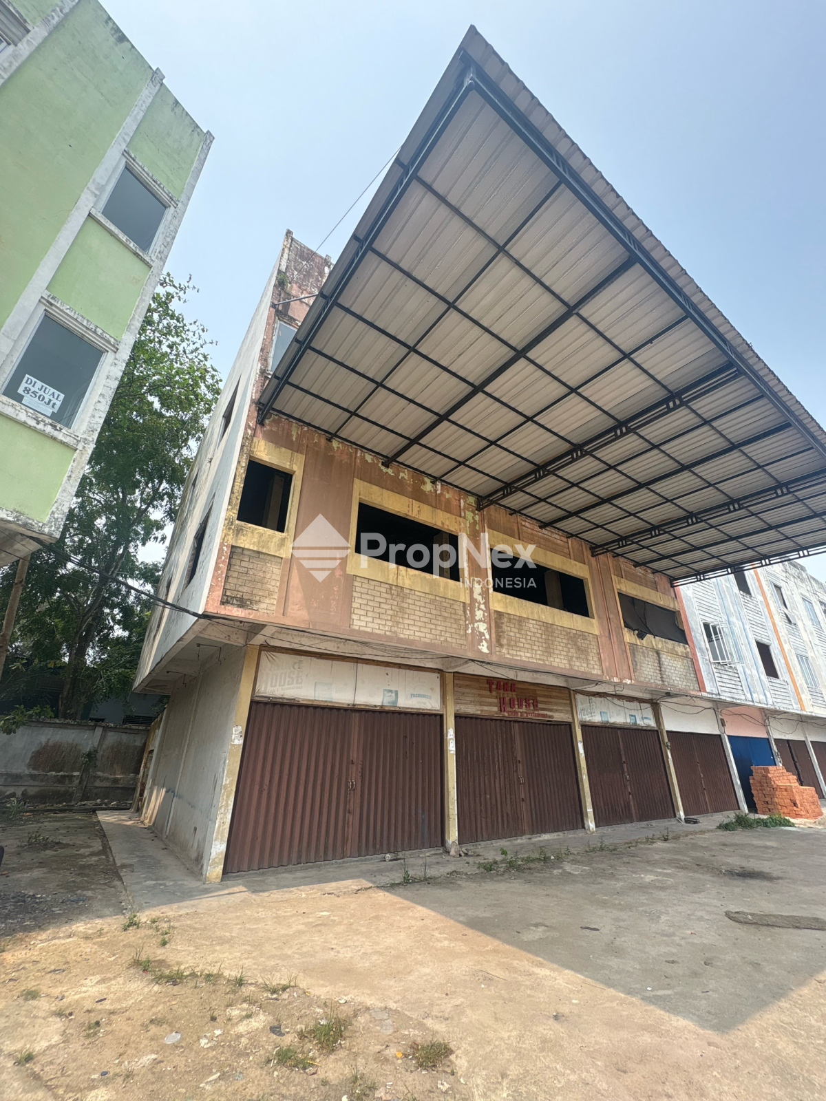 DiJual Ruko Gandeng 3 Tembesi Hadap Jalan Besar — foto 3