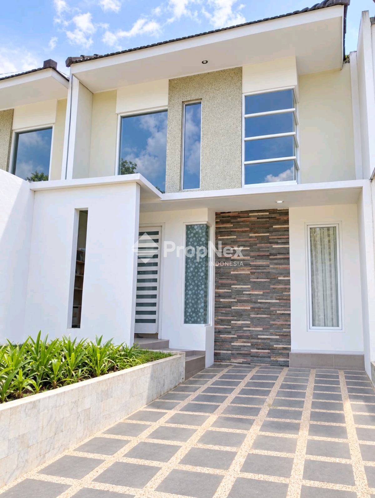 Dijual Rumah di Perum Mahabarata Regency Malang