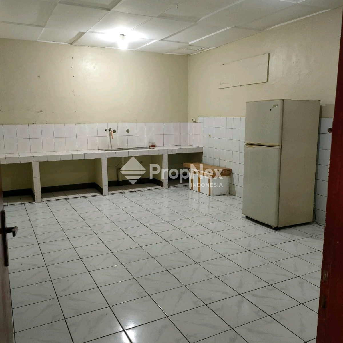 jalan dharma c12 kayuambon — foto 2