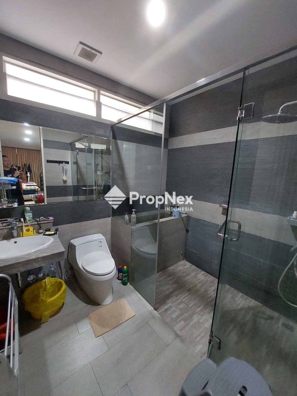 EXCLUSIVE LISTING HRS LAKU BLN INI VILA BUKIT MAS DKT MAYJEN DARMO — foto 5