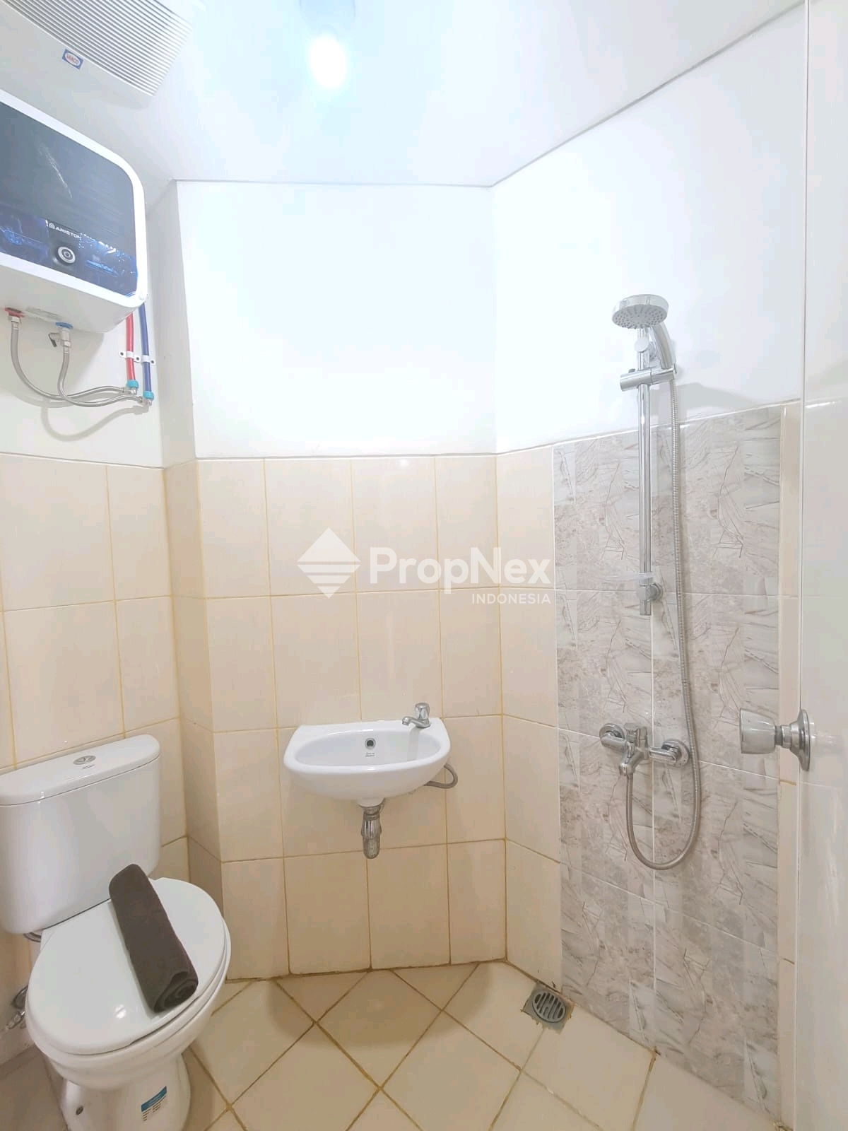 Dijual Murah Apartemen Pavilion Permata 2 LT3 LT23m Full Furnish City View Mayjend Sungkono Surabaya Barat — foto 9