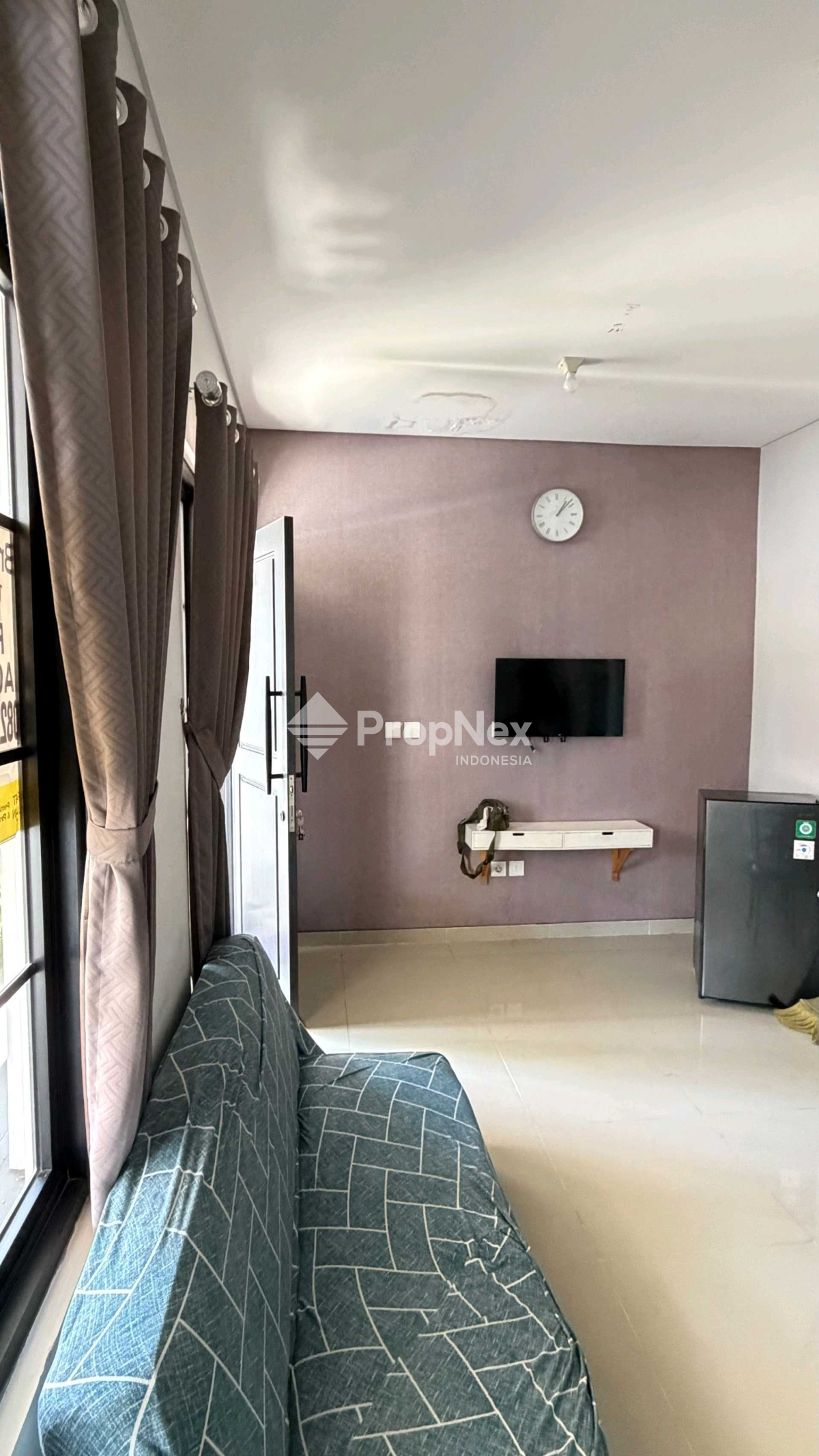 Disewakan Rumah Mansion Nine Lakarsantri 2LT 2KT LT50m — foto 5