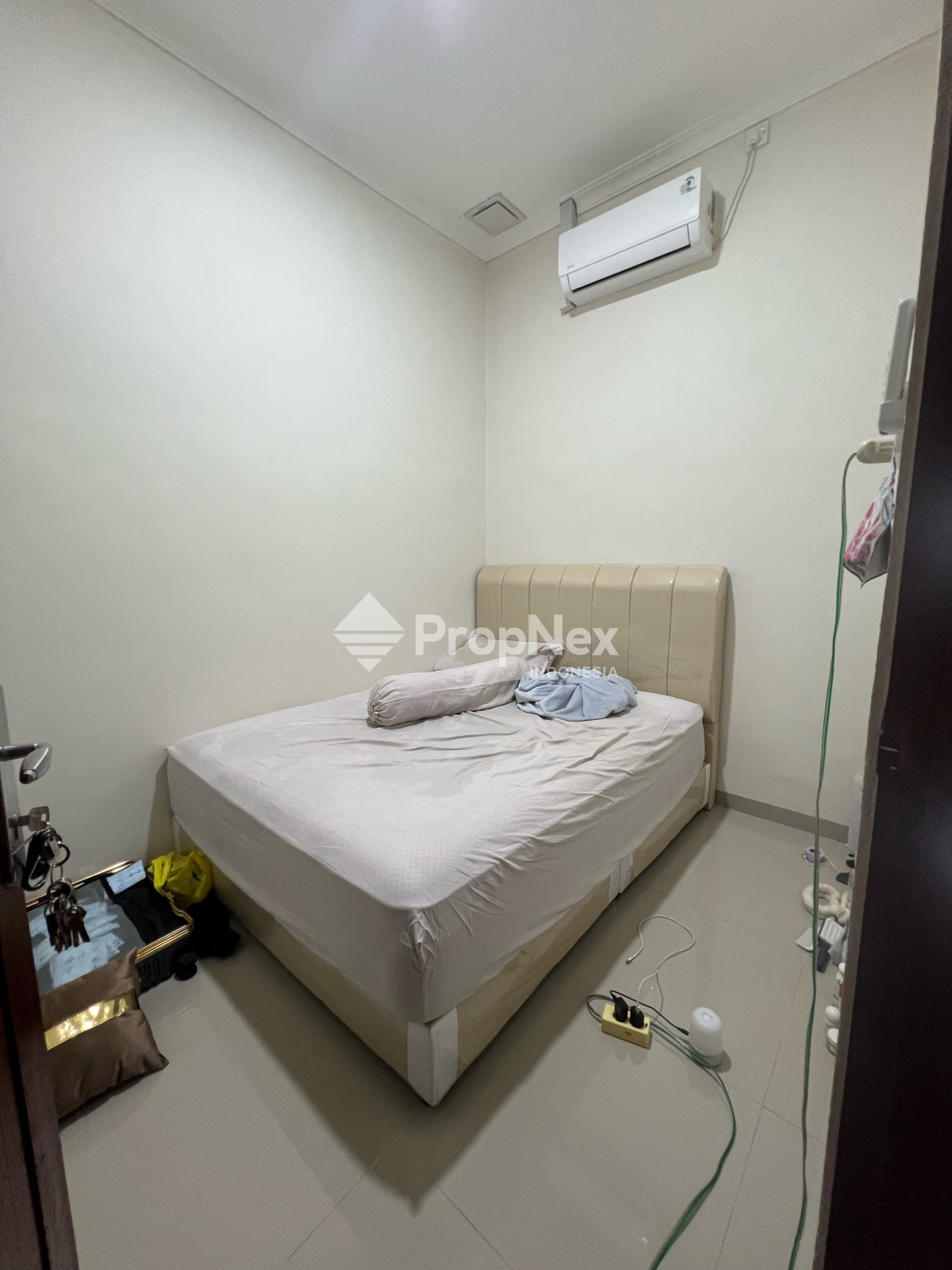 JUAL CEPAT RUKO CANTIK BENGKONG SADAI — foto 3