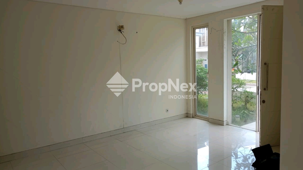 Rumah Modern Siap Huni di Grand Pakuwon Surabaya Timur 2 Lantai — foto 6
