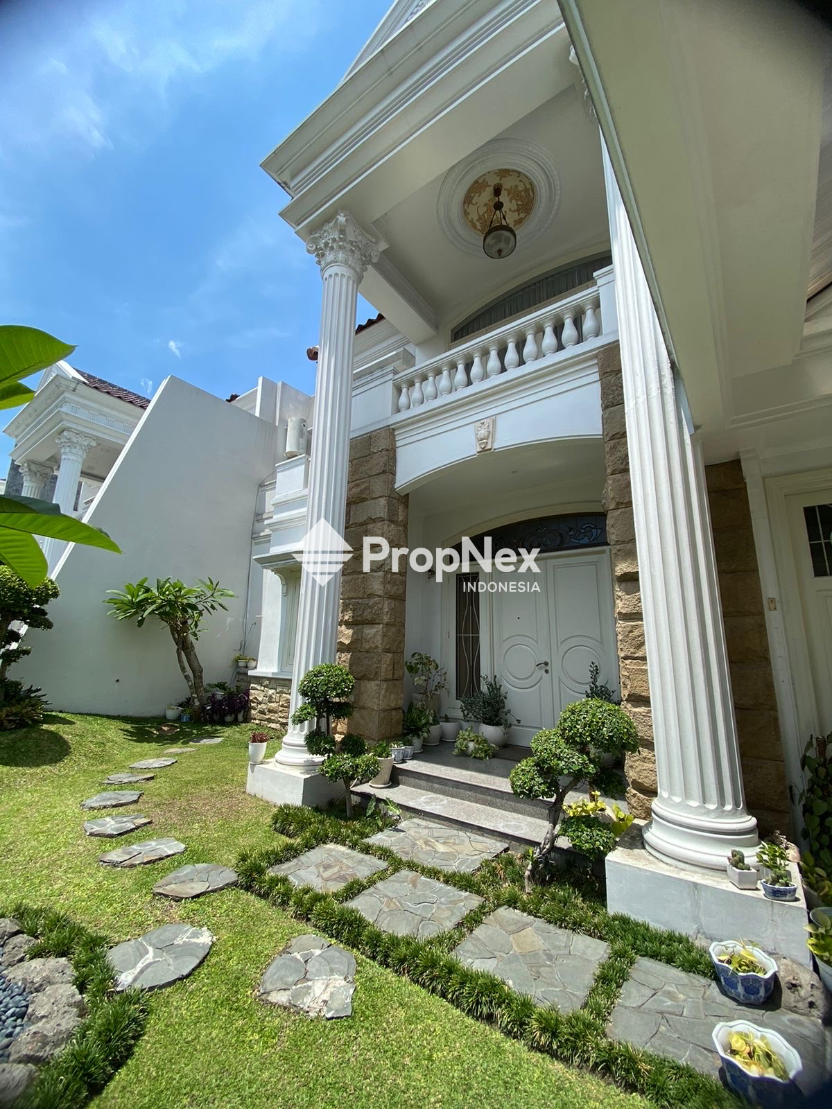 DIJUAL RUMAH WISATA BUKIT MAS AMERICAN CLASSIC MODERN 4KT 2LT SEMI FURNISH — foto 4