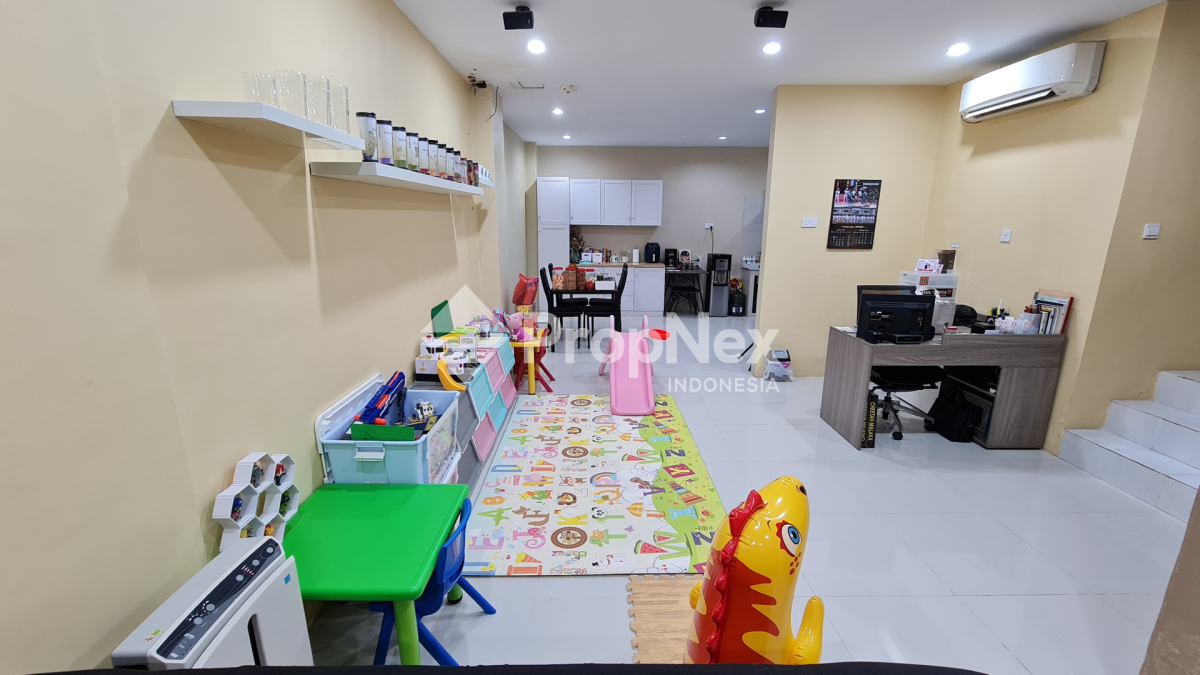 JUAL CEPAT RUMAH BEVERLY GREEN