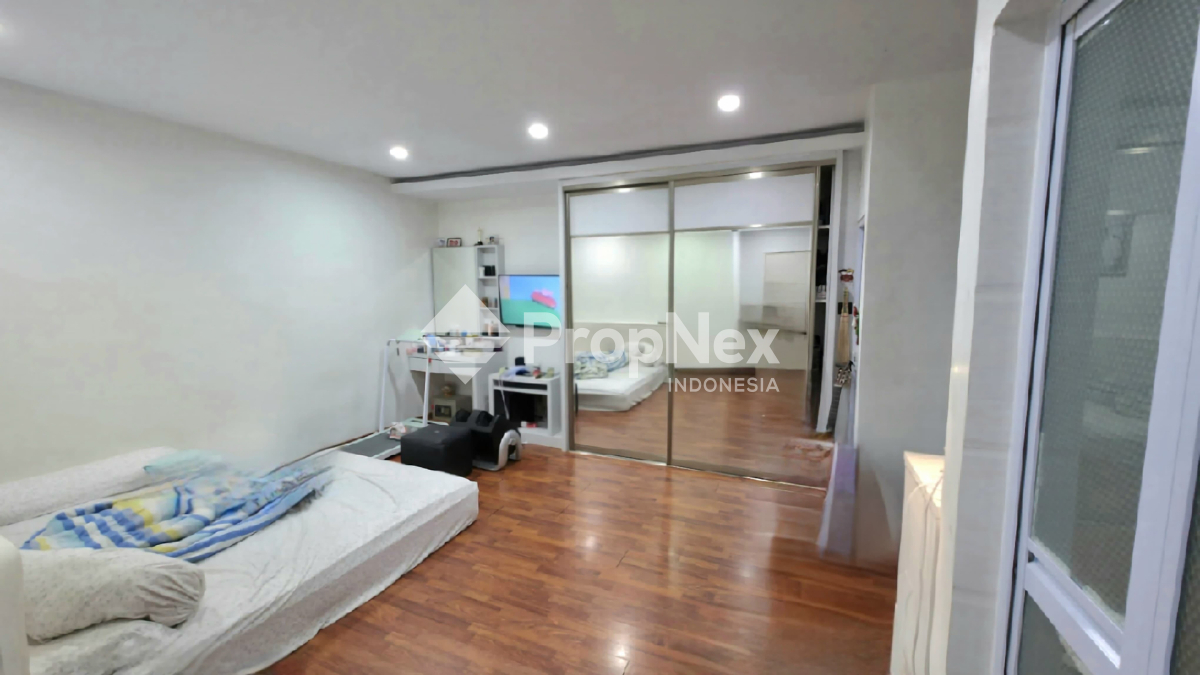 JUAL CEPAT RUMAH BEVERLY GREEN — foto 3
