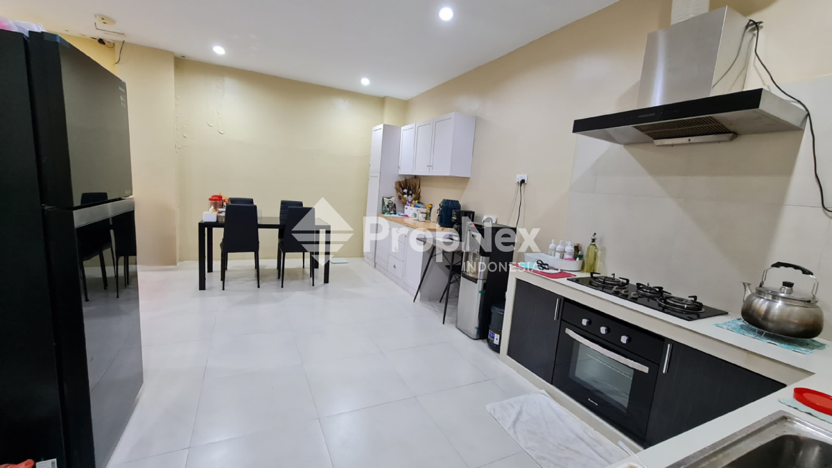 JUAL CEPAT RUMAH BEVERLY GREEN — foto 9