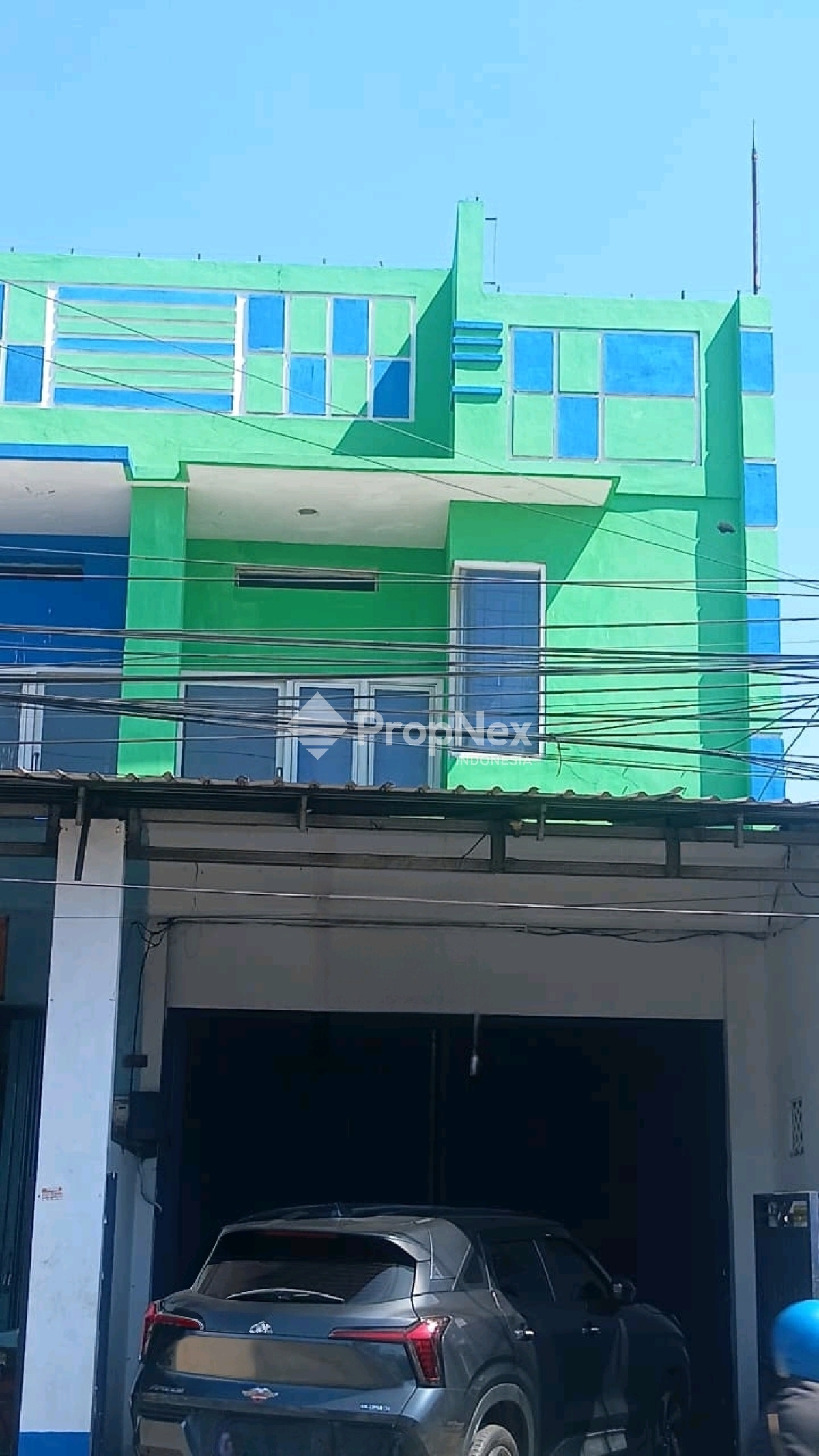 ruko dekat jalan raya cemengkalang