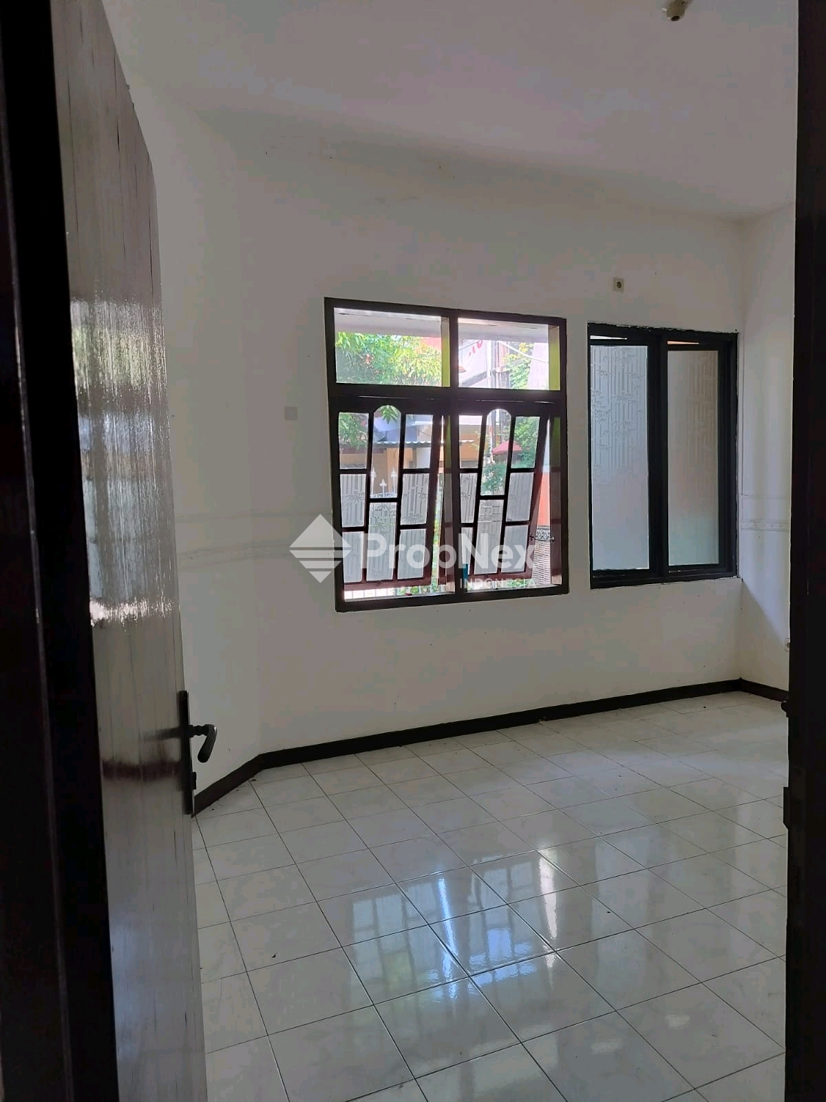 Rumah strategis Pagerwojo tengah kota