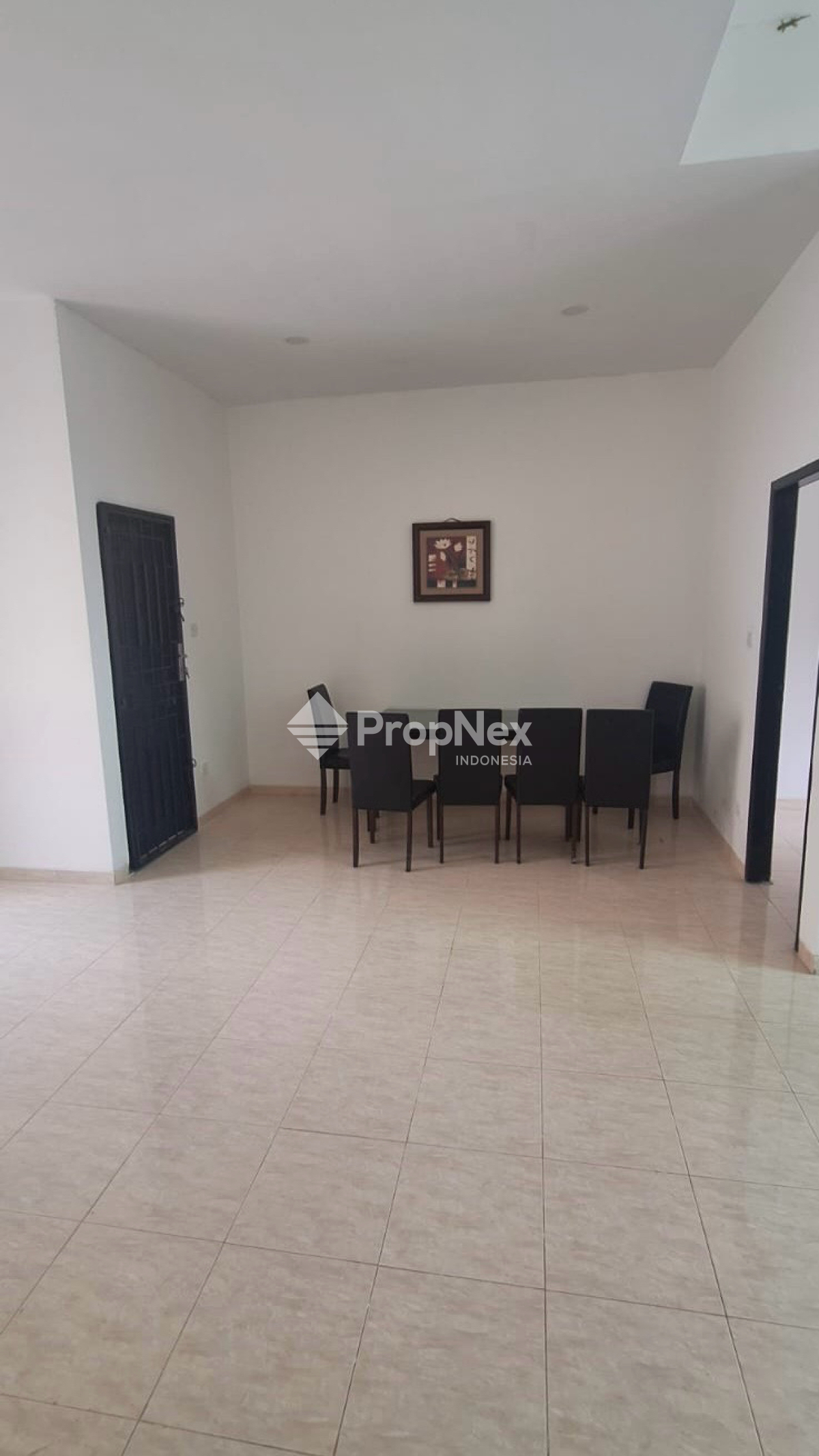 Disewa Rumah Beverly Extension, Batam Center — foto 5