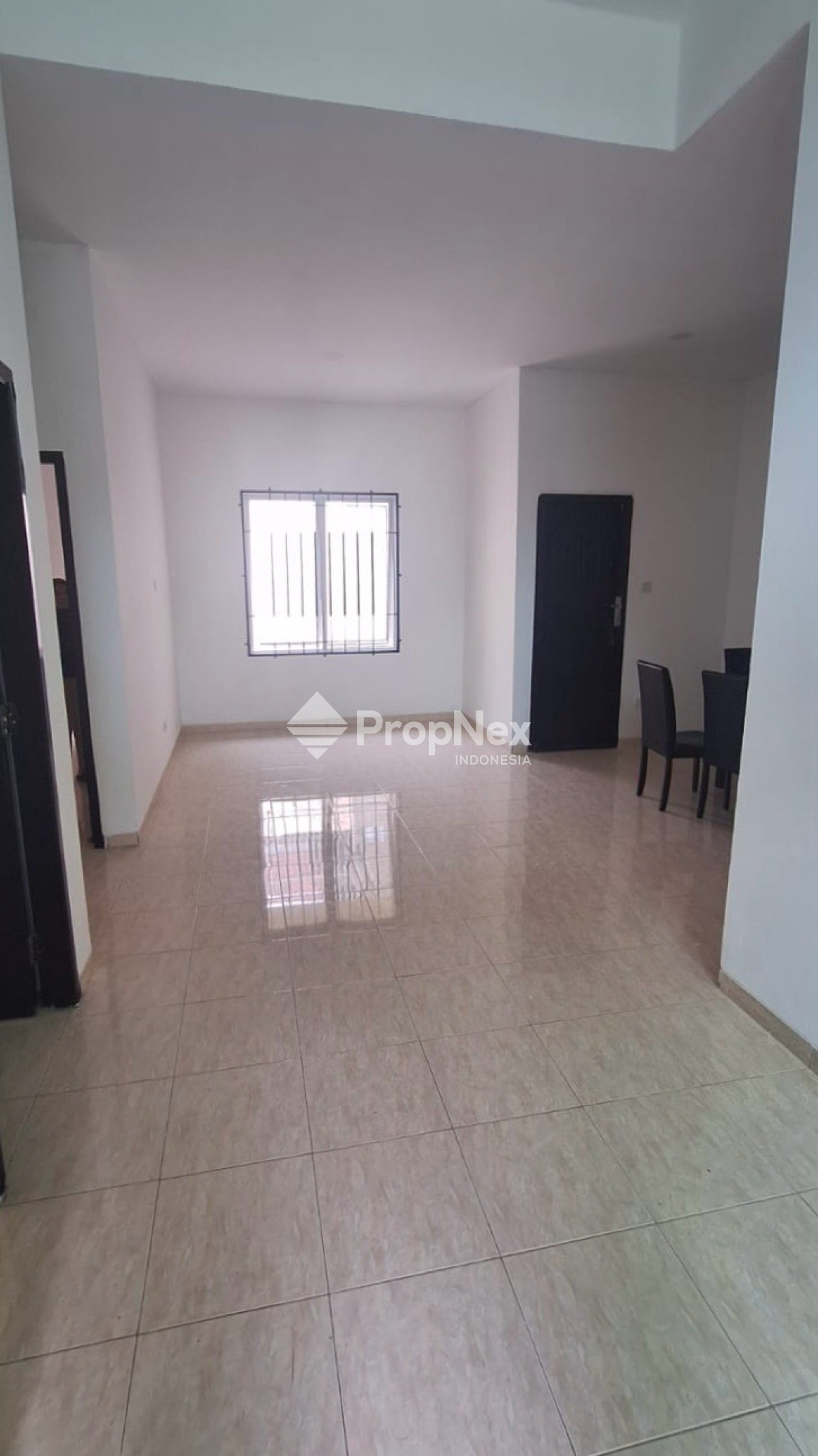 Disewa Rumah Beverly Extension, Batam Center — foto 7