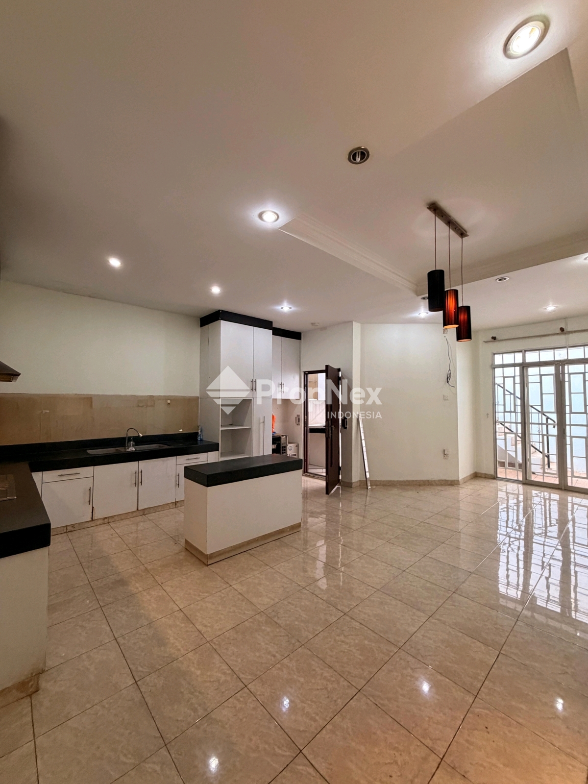 Dusewakan Rumah Lokasi di Batam Center — foto 2