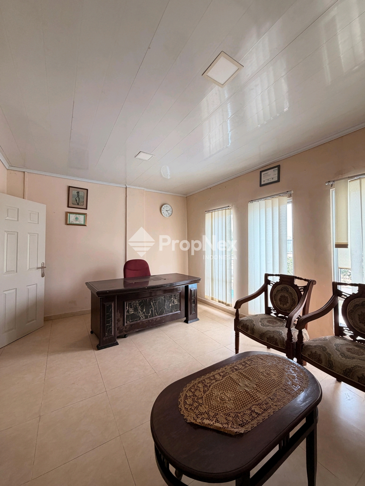 Disewakan Ruko Lokasi Di Green Land — foto 2