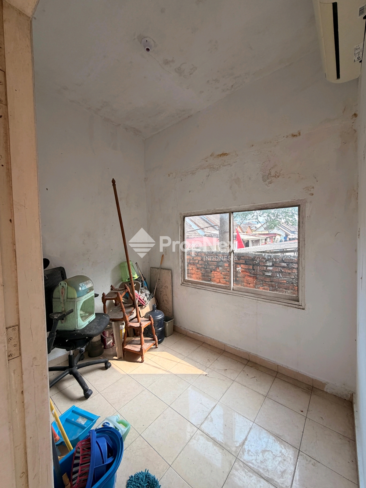 Disewakan Ruko Lokasi Di Green Land — foto 7