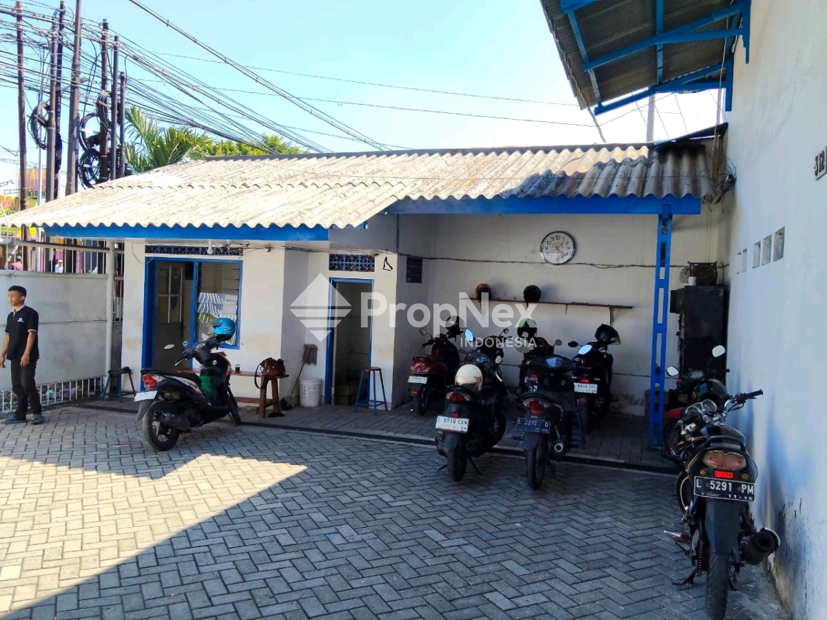 gudang raya banyuurip dkt manukan, tandes — foto 6