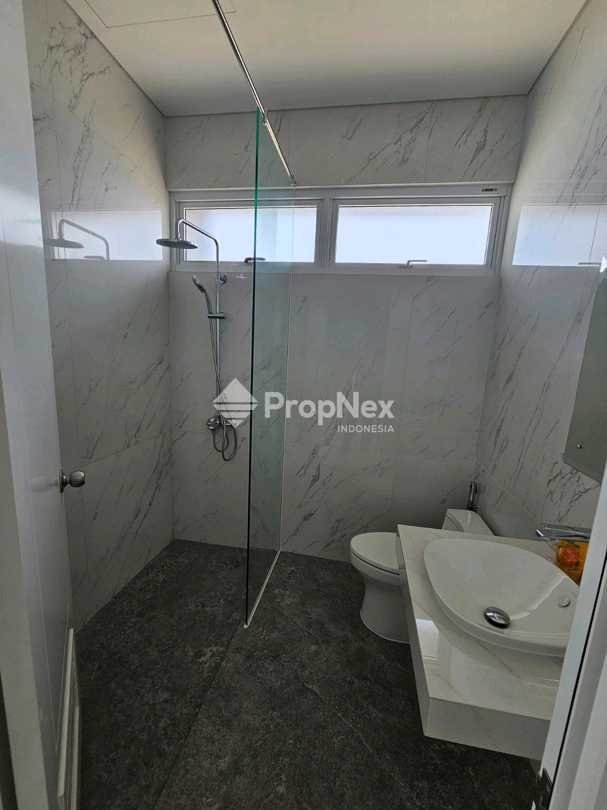 Rumah Hook Luas 5 KT Grand Pasadena Serpong Dijual — foto 8