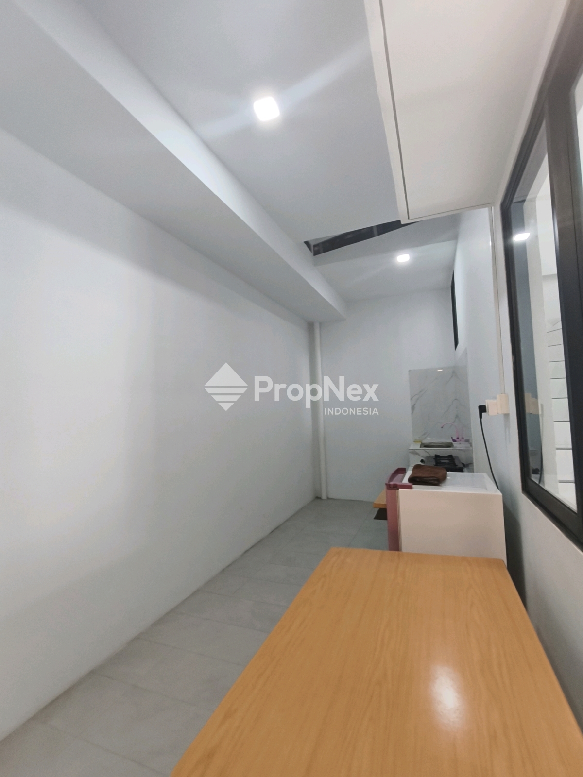 Disewakan Rumah Diamond Paviliun Type Mezzanine,Batam Center Pusat — foto 2