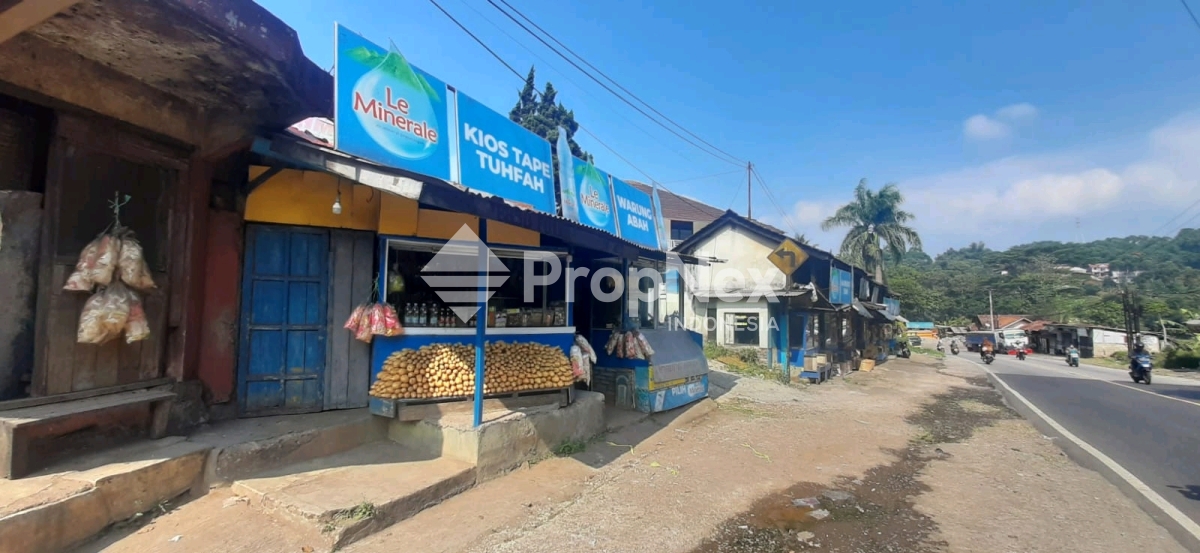 Rumah Mainroad Jalan Bandung Sumedang Cocok Untuk Usaha — foto 3