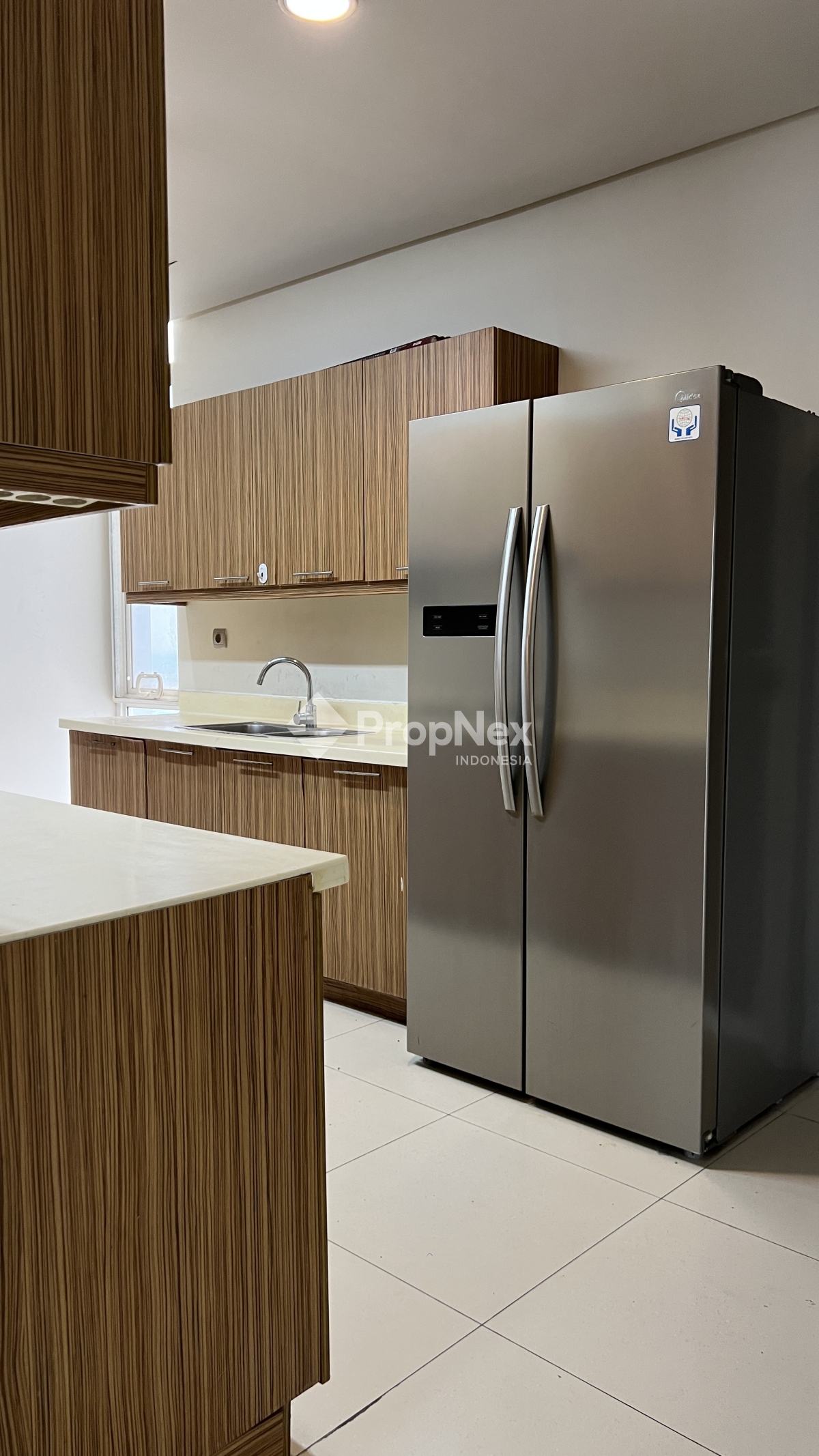 Apartemen Adhiwangsa Golf Lenmarc Full Furnish 3BR Graha Family — foto 7