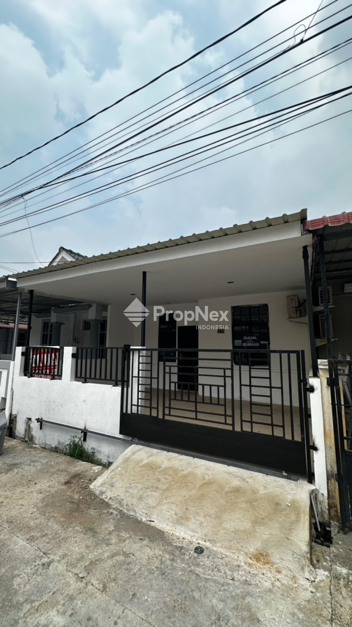 DIJUAL MURAH RUMAH PULOMAS SUDAH RENOVASI
