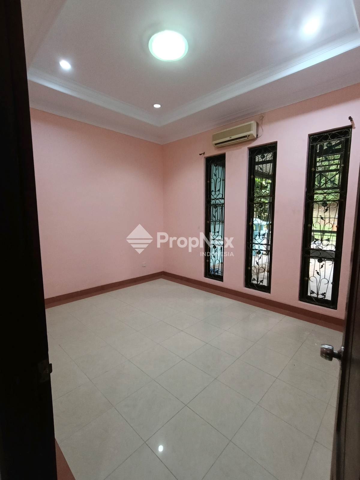 Rumah Sewa — foto 8
