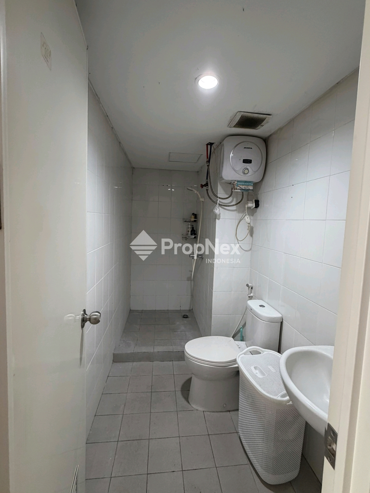 Bawa koper saja Apt Gunawangsa Tidar — foto 2