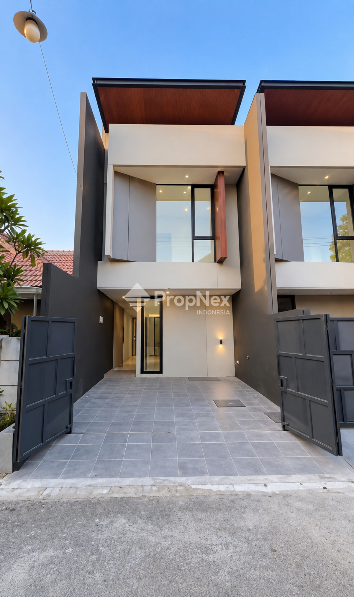 DIJUAL RUMAH SUTOREJO PRIMA BARU GRESS MINIMALIS 2LT 4KT KENJERAN PAKUWON CITY