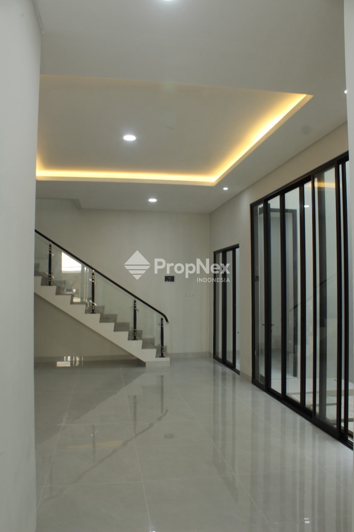 DIJUAL RUMAH MOCA VRBANA DIAN ISTANA 2LT 3KT DEKAT TOL PAKUWON MALL — foto 9