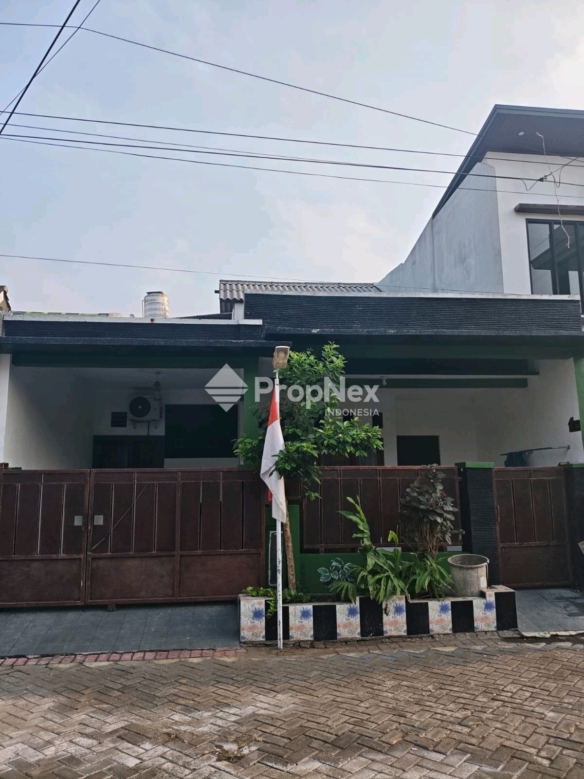 DISEWAKAN RUMAH DI PARK ROYAL REGENCY BUDURAN SIDOARJO